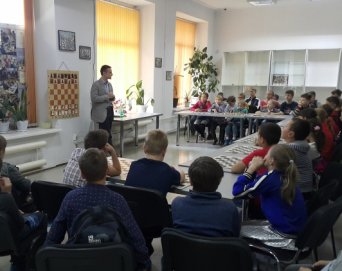 Эрнесто Инаркиев в Хабаровске Шахматный Семинар
